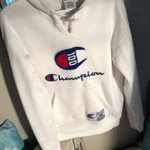 White champion hoodie!!